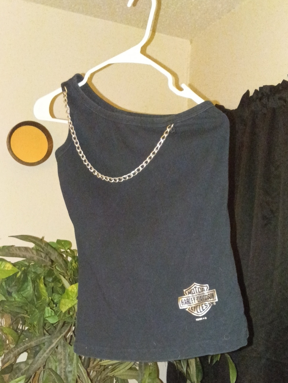Harley-Davidson Black Tank with Silver Chain Detail Size Small